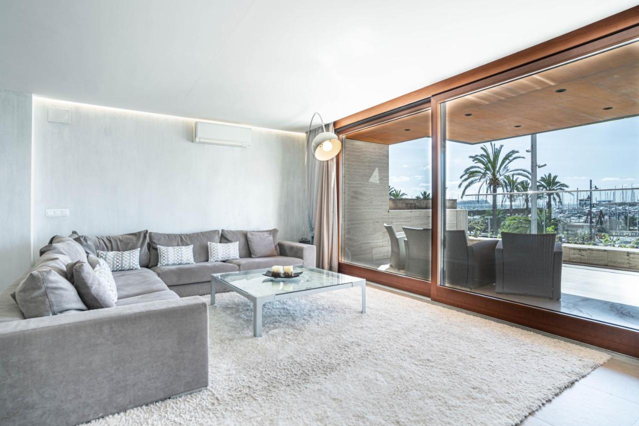 Grand Terrace Apartment In Puerto De Alcudia Bagian luar foto
