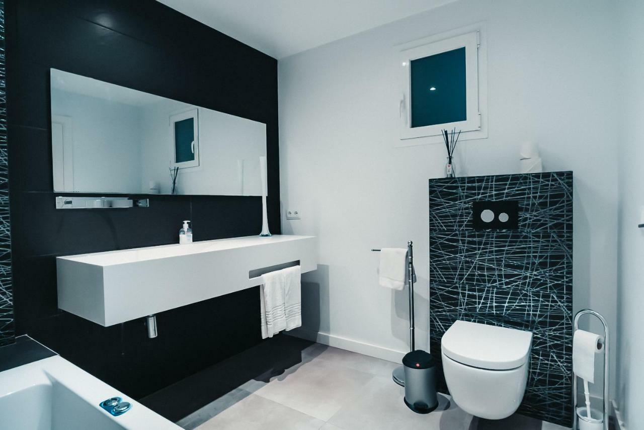 Grand Terrace Apartment In Puerto De Alcudia Bagian luar foto
